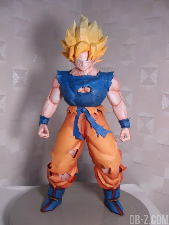 Dragon Ball Papercraft : Goku Super Saiyan