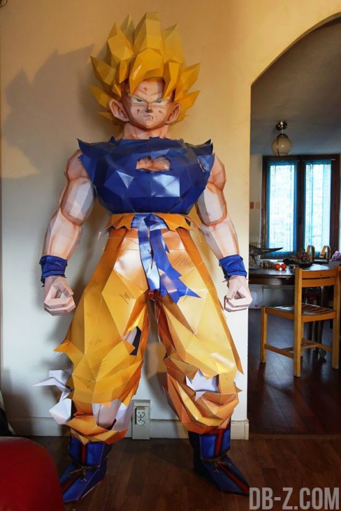 Dragon Ball Papercraft : Goku Super Saiyan