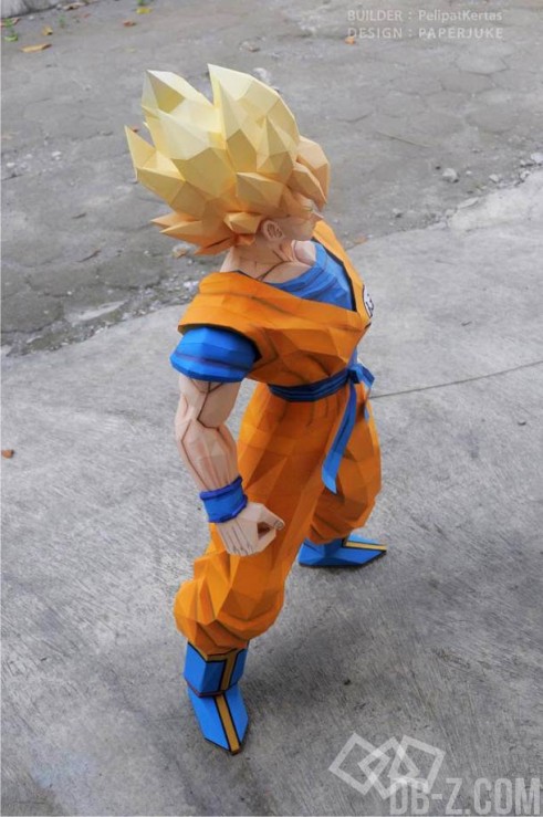 Dragon Ball Papercraft : Goku Super Saiyan