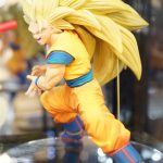 Son Goku FES Vol.4 - Goku Super Saiyan 3 Jaune