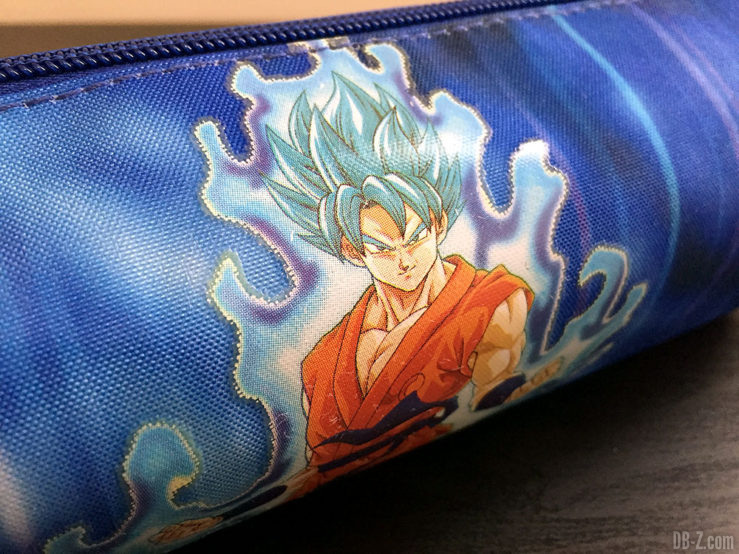 Trousse ronde 7 x 22cm Goku Bleu, Dragon Ball Super - Goku SSGSS 2