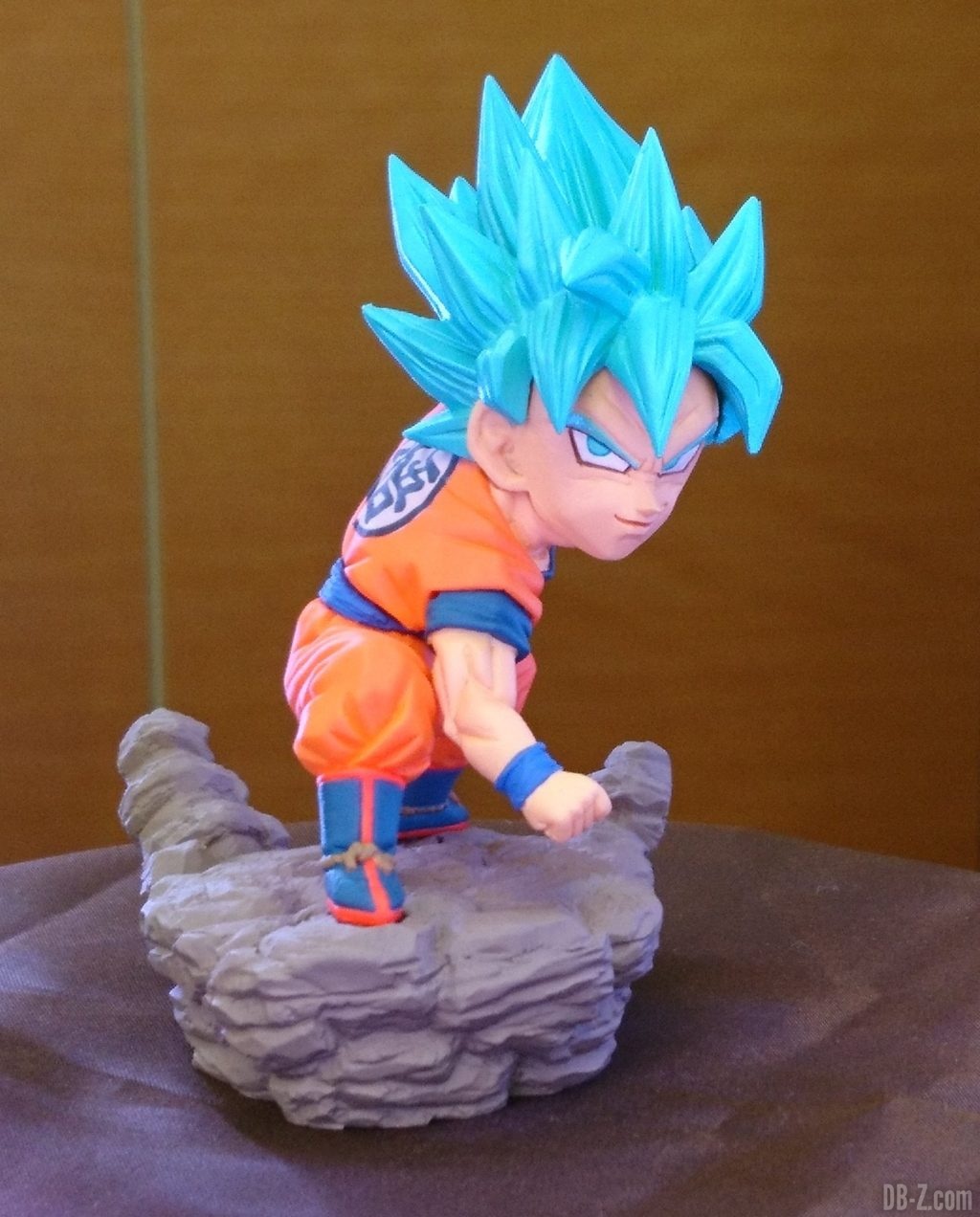 Dragon Ball Super - World Collectable Diorama Vol.3 Goku SSGSS (Banpresto) (Juin 2019)