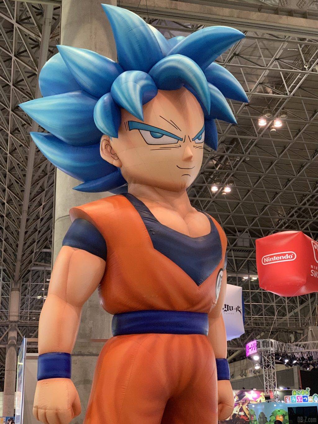Poupée gonflable Goku SSGSS Jump Festa 2020