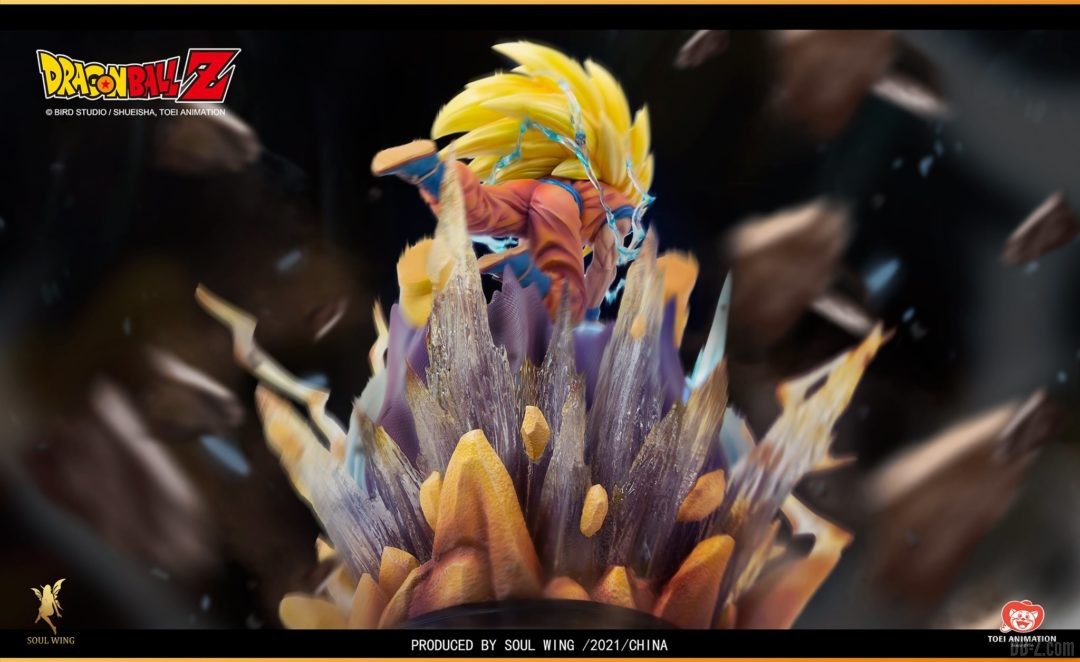 Goku-Super-Saiyan-3-vs-Buu-Soul-Wing-Image-4