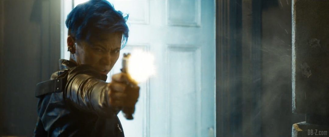 The-Matrix-Revolutions-Cheveux-bleus