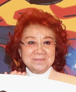 Masako Nozawa pleure